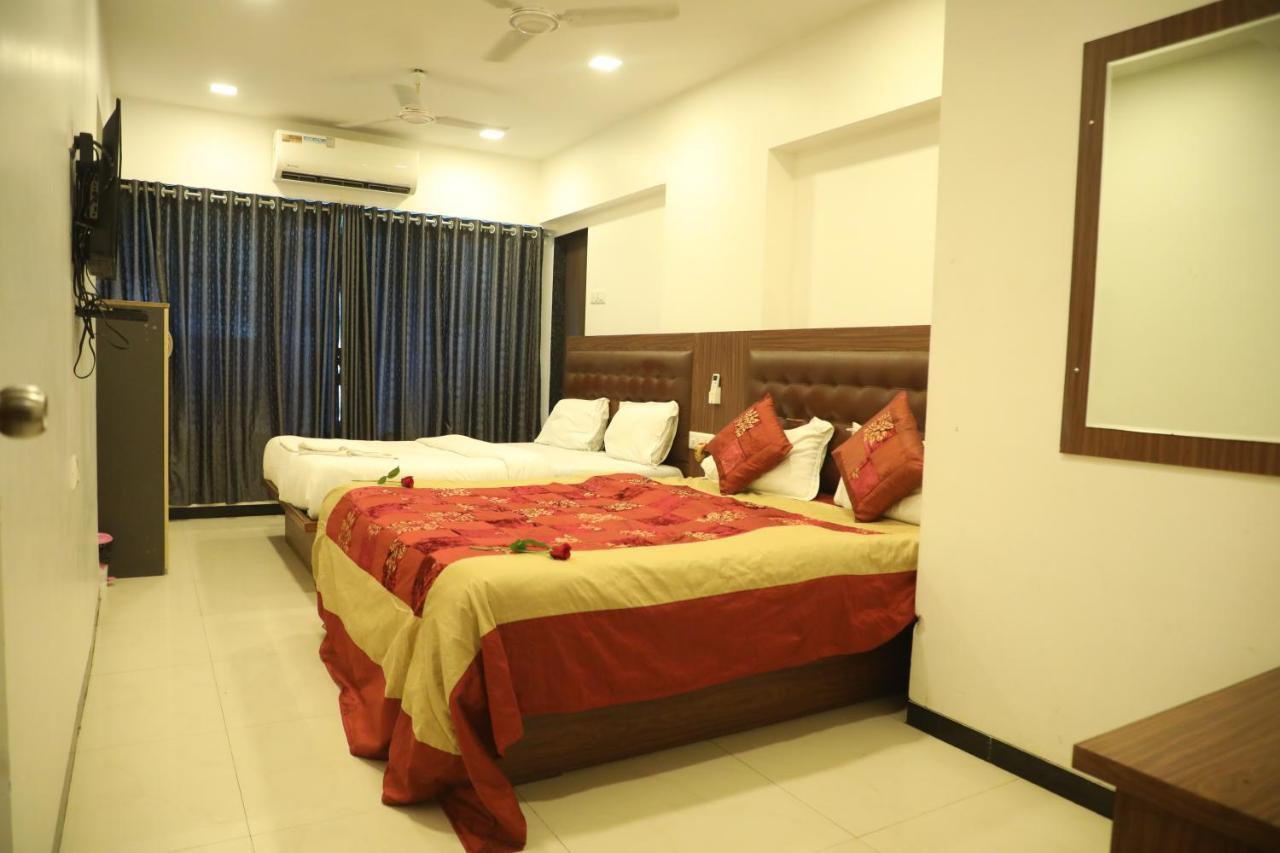 Hotel Shiv Leela Grand Mumbai Exterior photo