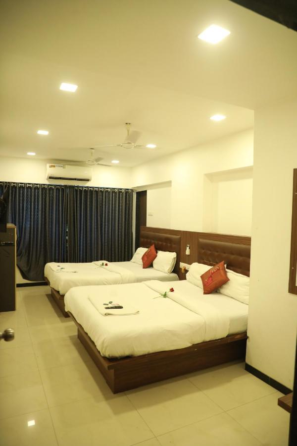 Hotel Shiv Leela Grand Mumbai Exterior photo